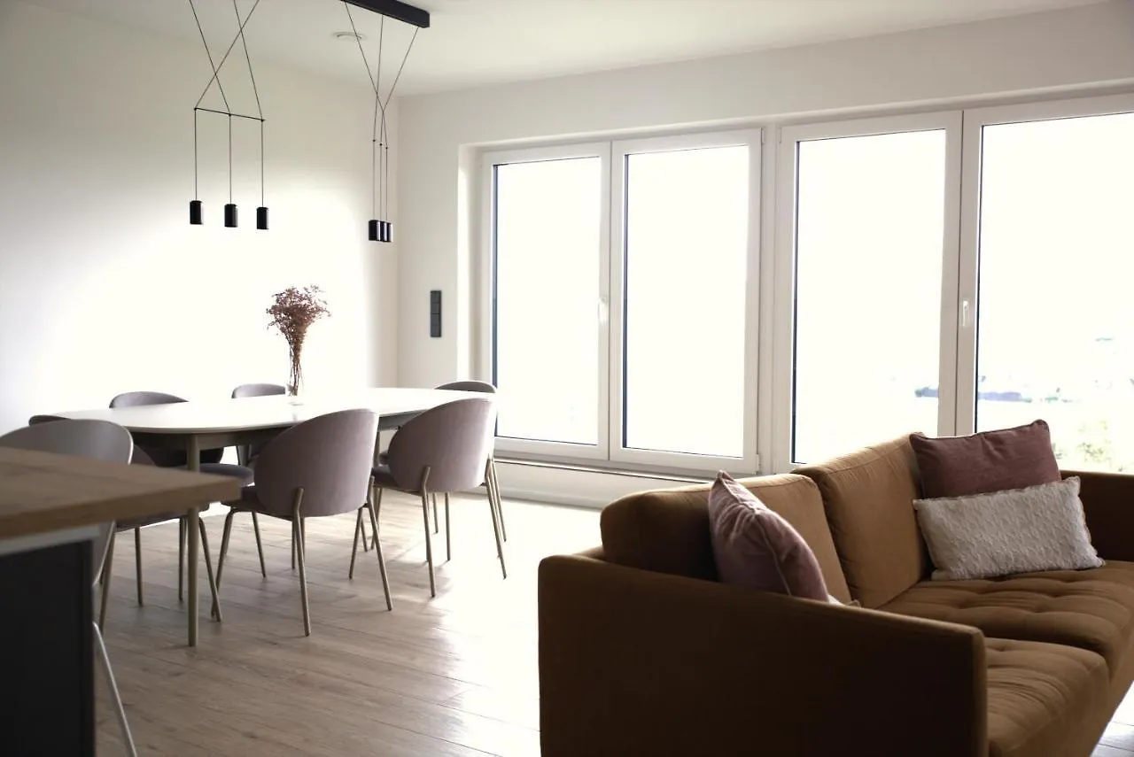 Peaceful Modern 2 Bedroom Penthouse With Nice View Hesperange Apartmán